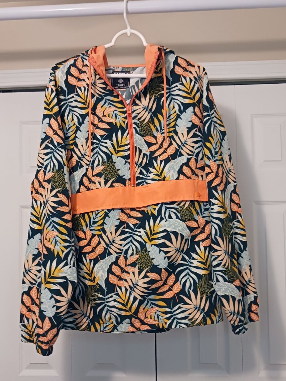 #91 - Massive Orange/Green Hooded Pullover Windbreaker Jacket Size XL